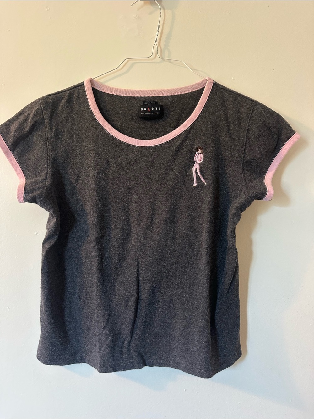 Axcess Girls Charcoal Tee with Pink Trim and Embroidered Figure